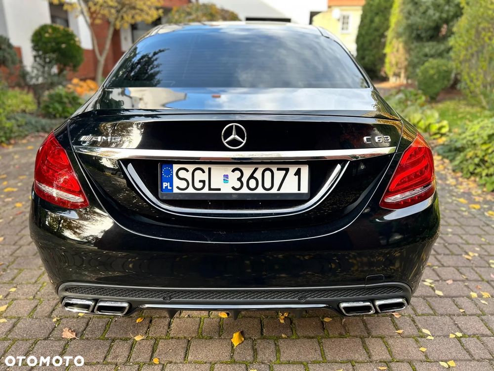 Mercedes-Benz Klasa C AMG 63 - 9