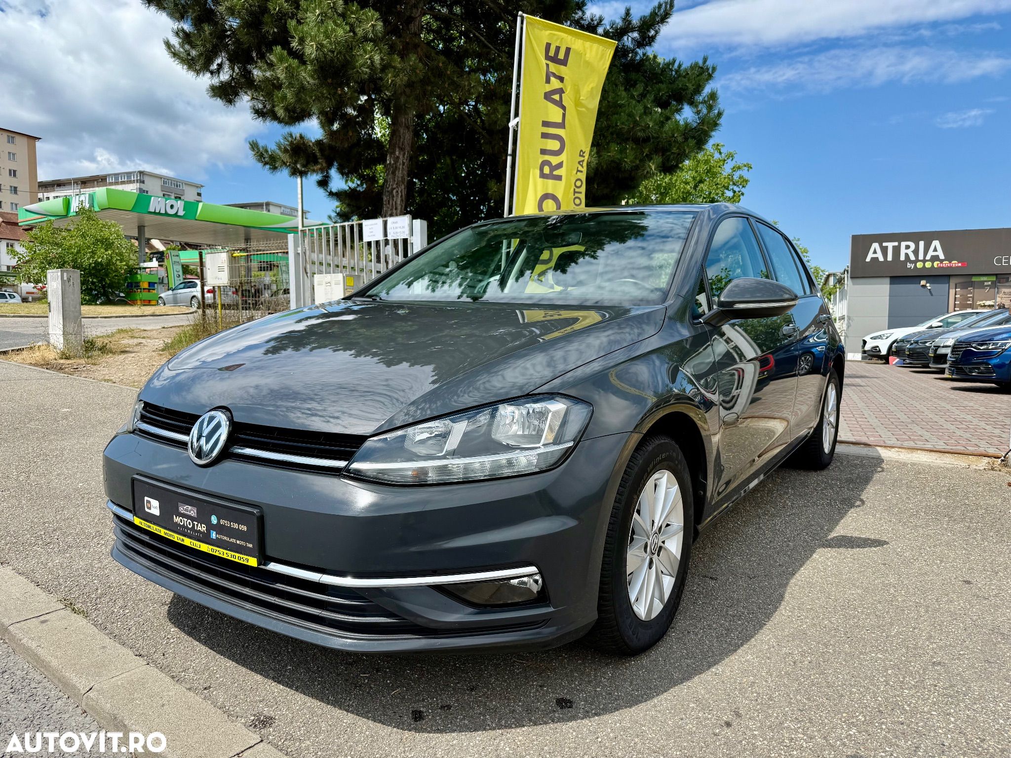 Volkswagen Golf 1.6 TDI Comfortline - 1