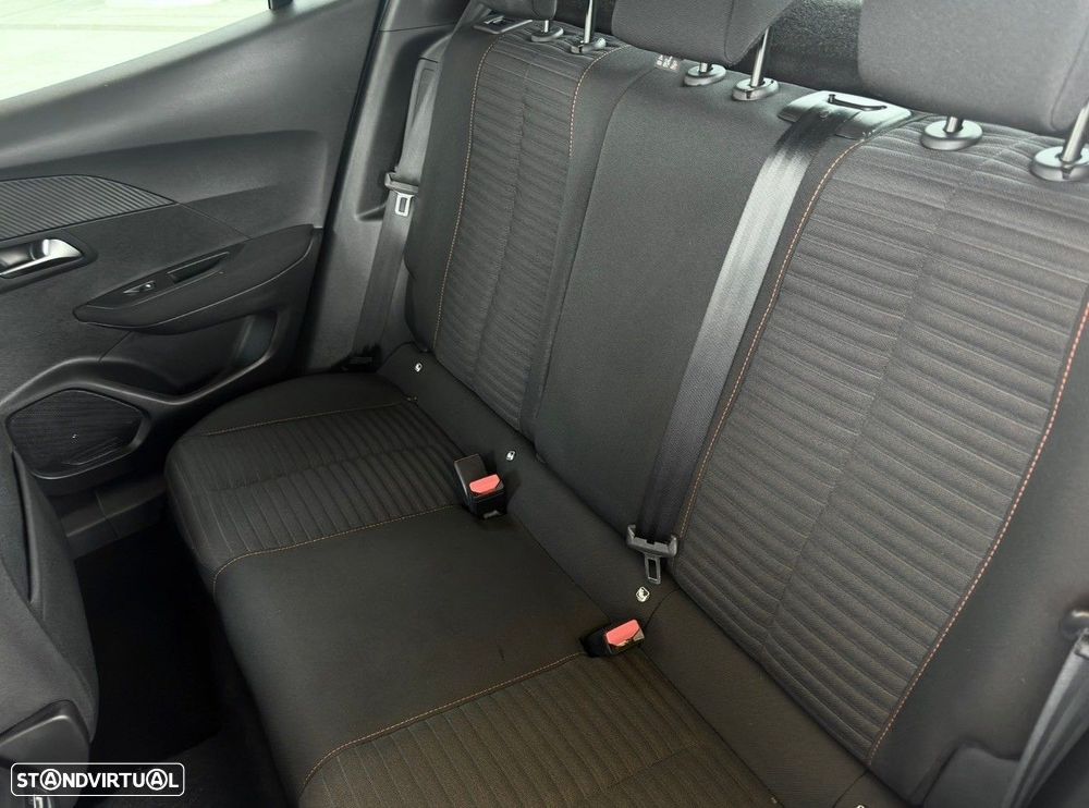 Peugeot e-2008 50 kWh Active Pack - 15