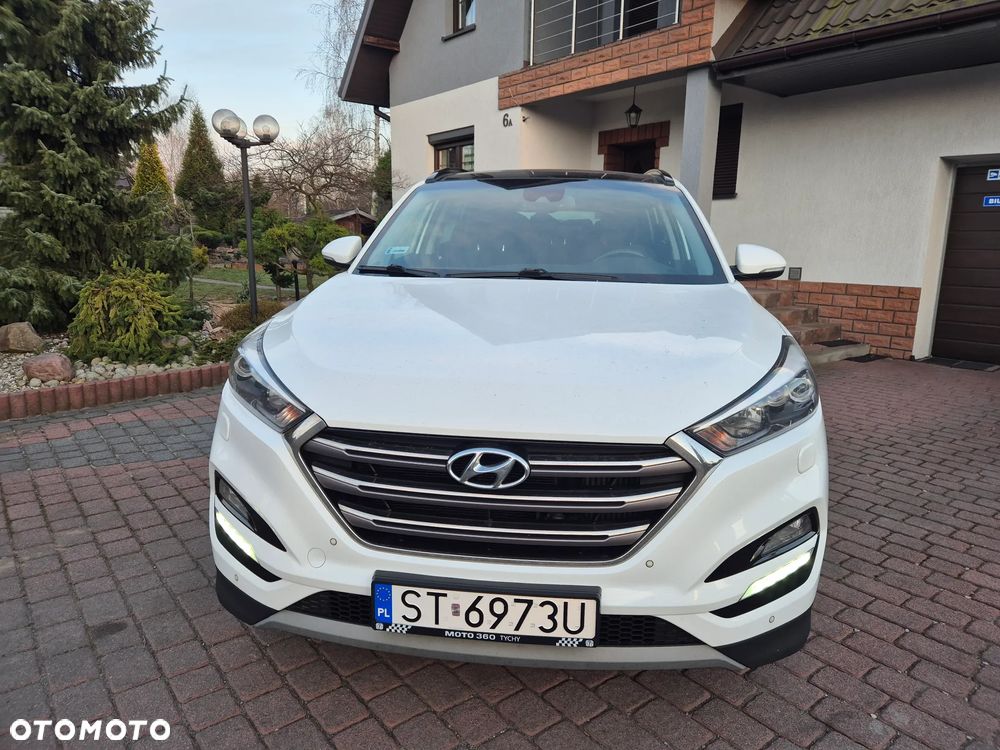 Hyundai Tucson 2.0 CRDI BlueDrive Style 2WD - 8