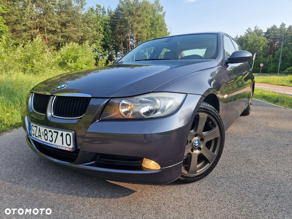 BMW Seria 3 320i