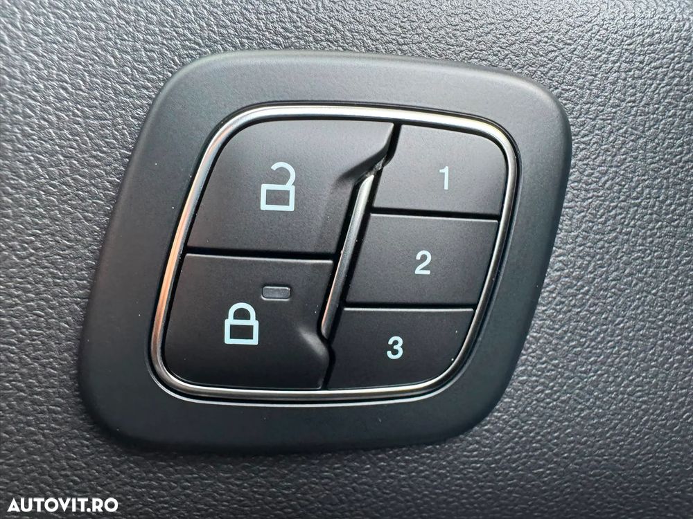 Ford Kuga 1.5 EcoBoost A8 FWD ST-Line X - 20