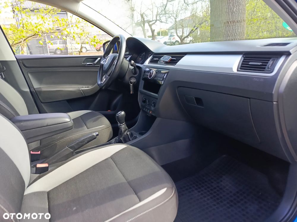 Skoda RAPID 1.4 TDI Clever - 25