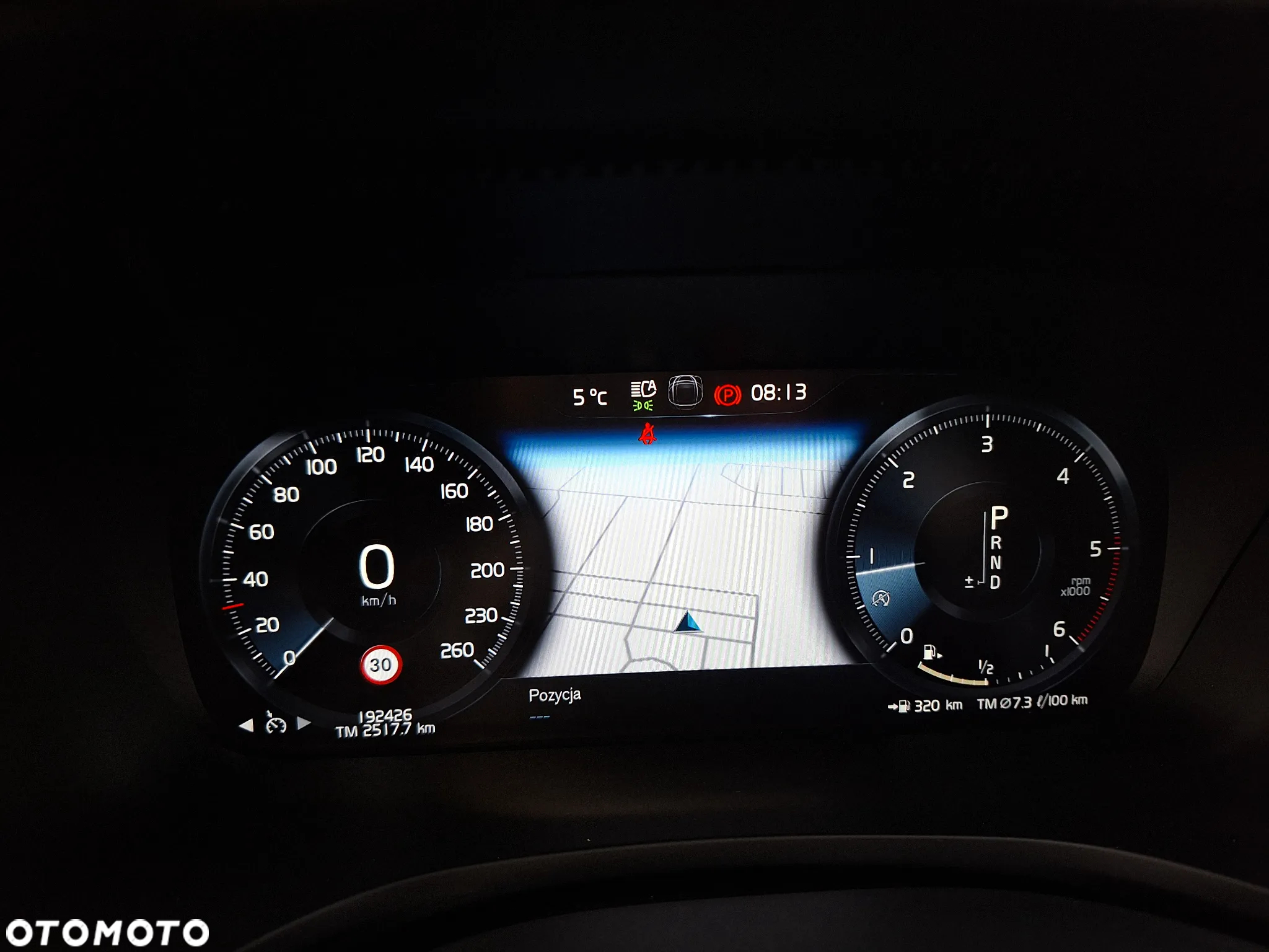Volvo V60 D4 Momentum Pro - 32