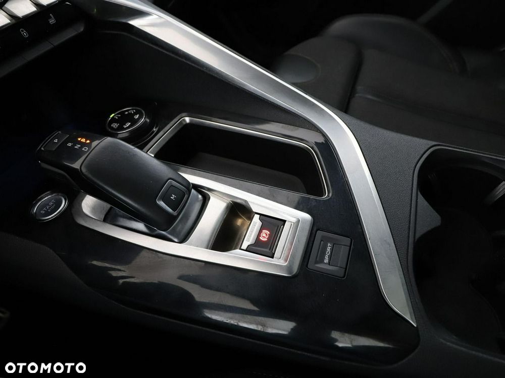 Peugeot 3008 2016