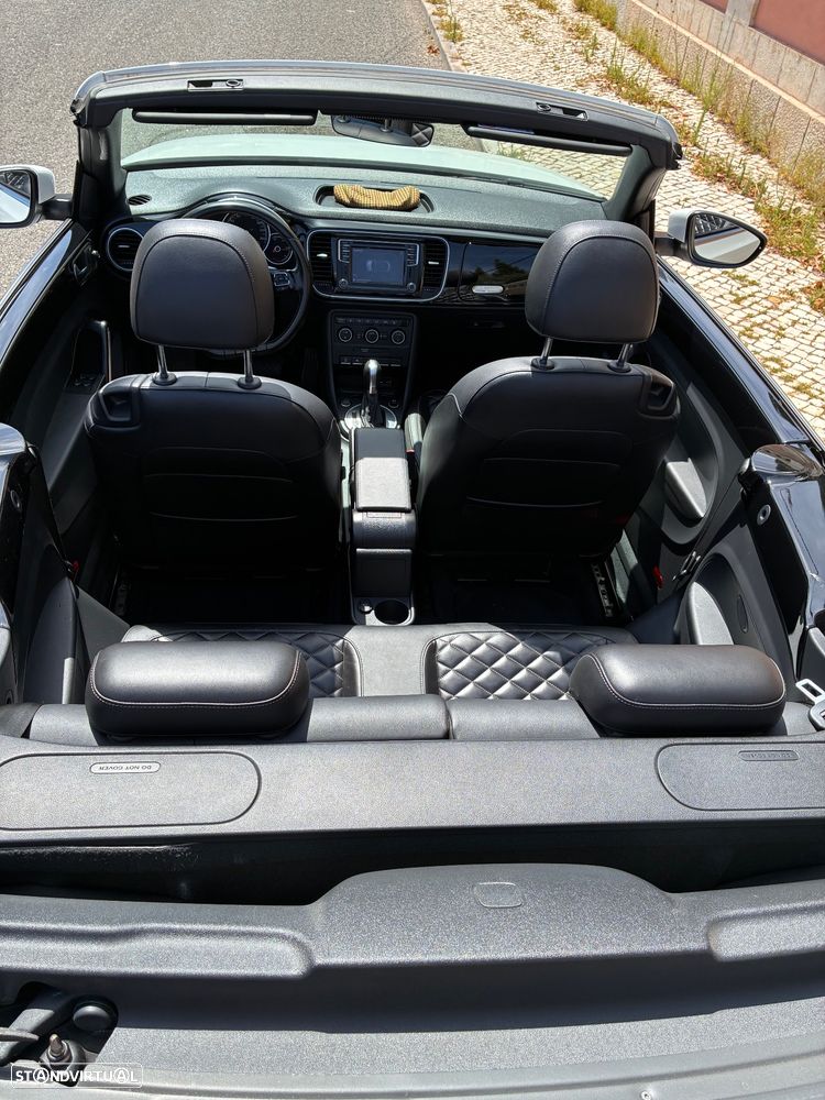 VW New Beetle Cabriolet 1.2 TSI DSG Exclusive Design - 24