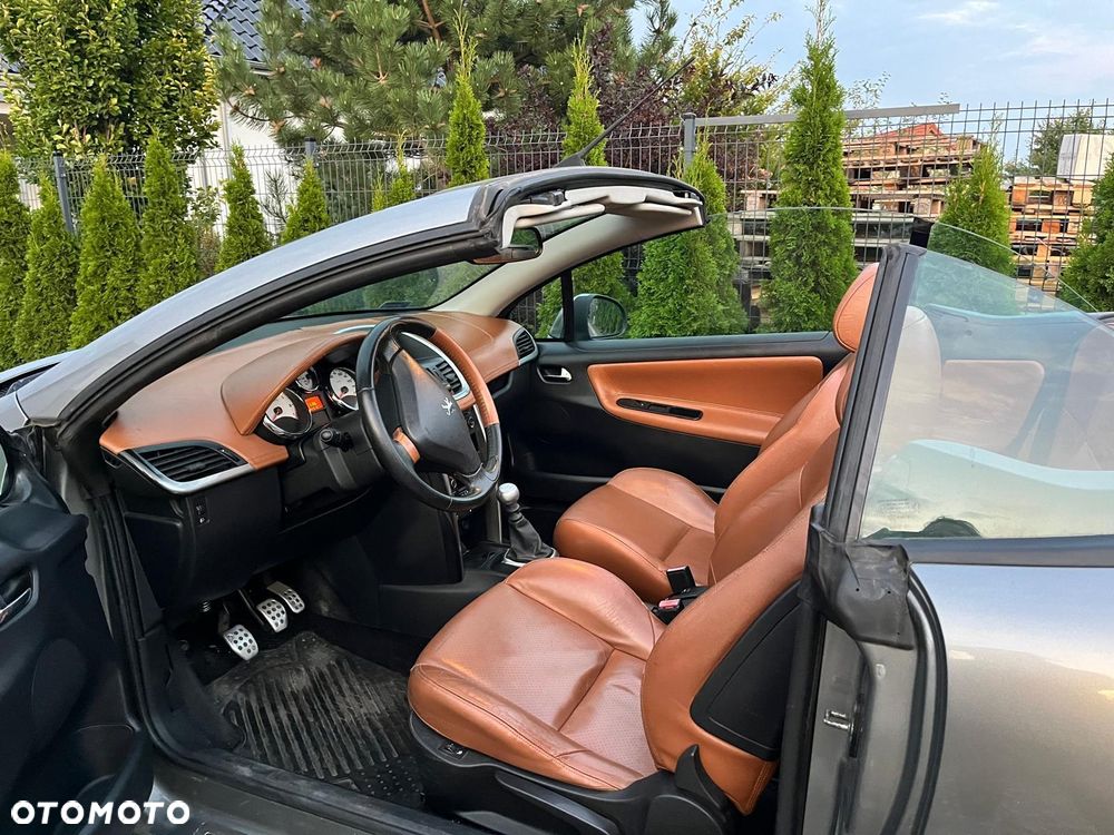 Peugeot 207 CC 1.6 Sport - 4
