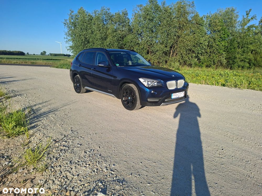 BMW X1 xDrive18d - 1