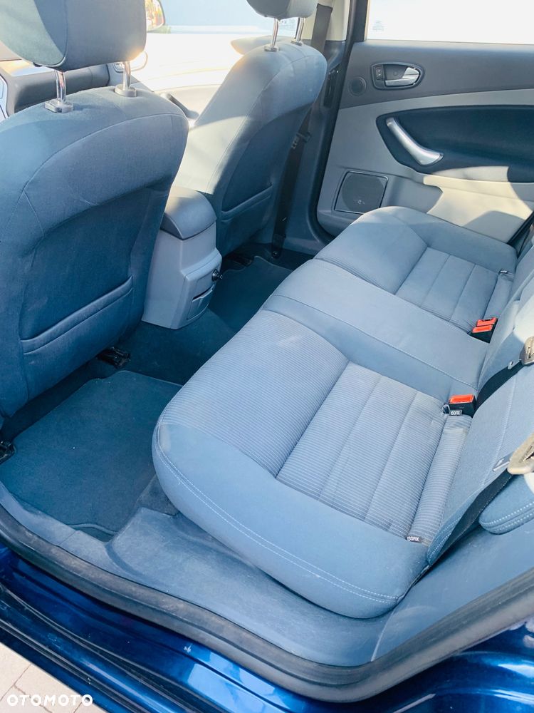 Ford Mondeo 2.0 TDCi Titanium - 13