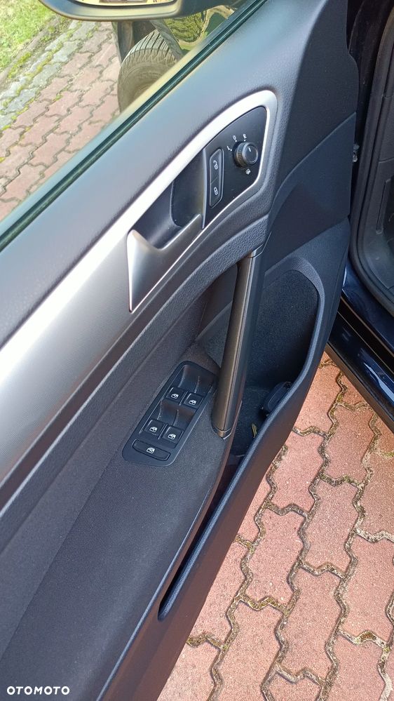 Volkswagen Golf 1.6 TDI BMT Trendline EU6 - 9