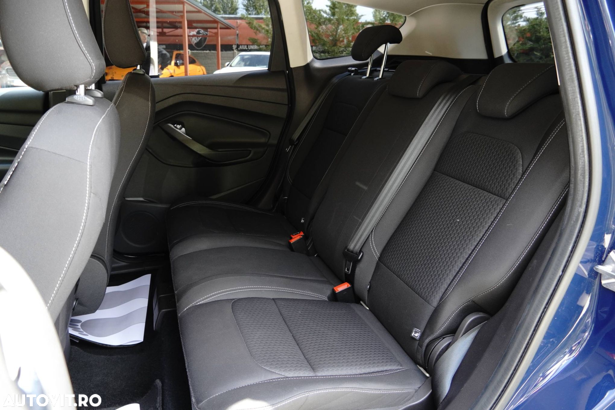 Ford Kuga - 14