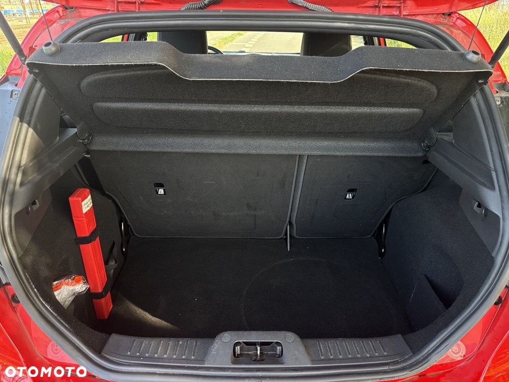 Ford Fiesta - 31