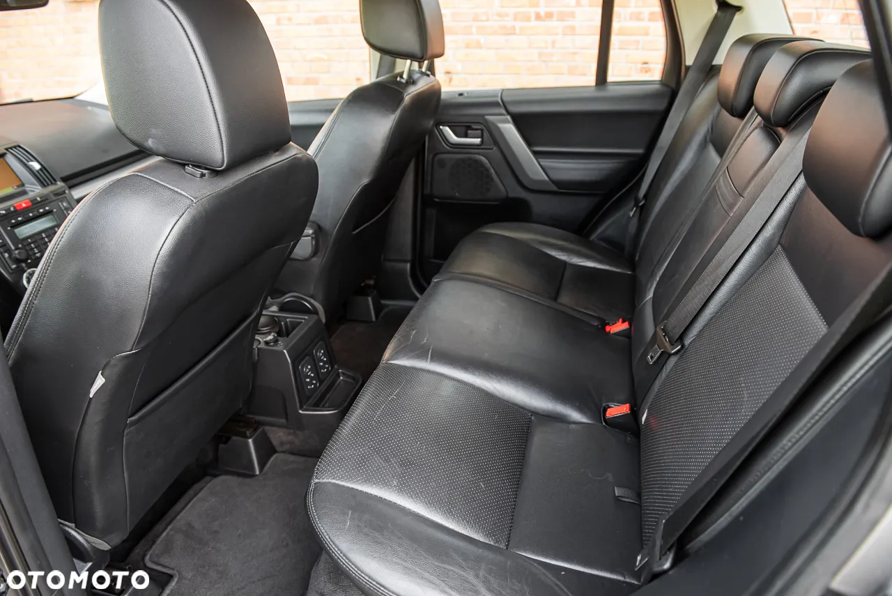 Land Rover Freelander II 3.2 i6 HSE - 25