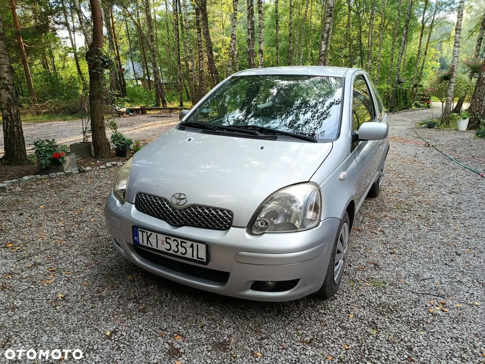 Toyota Yaris 1.0 Sol - 2