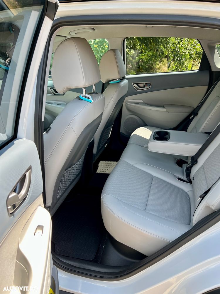 Hyundai KONA 204CP Luxury+ - 11