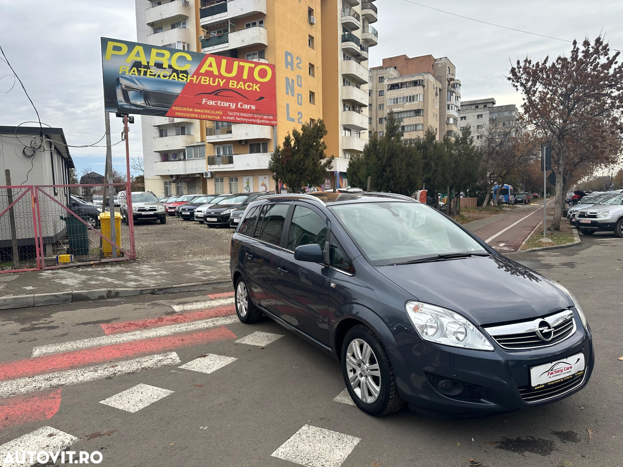 Opel Zafira 1.8 Cosmo Easytronic - 6