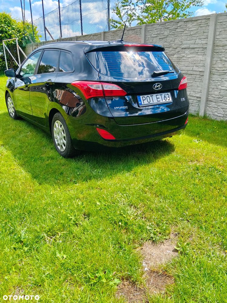 Hyundai i30 1.6 D Classic + DCT - 8