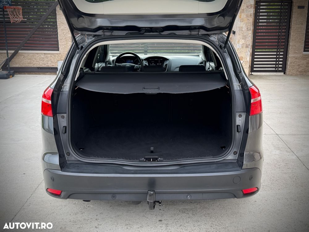 Ford Focus 1.5 TDCi Titanium - 19