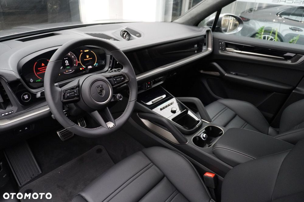 Porsche Cayenne - 34