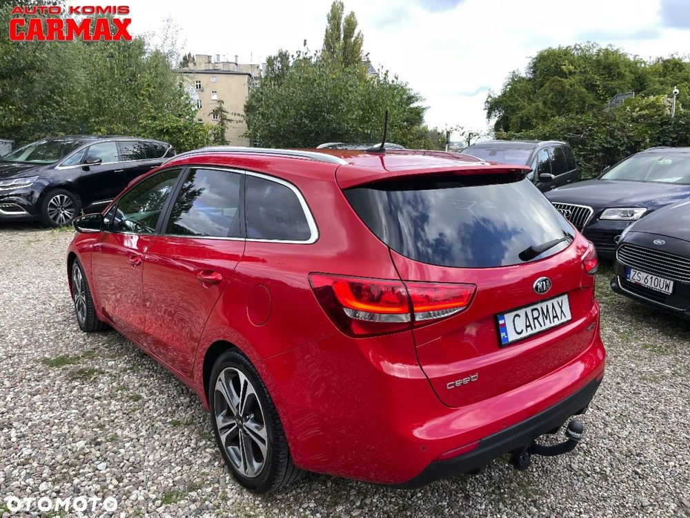 Kia Ceed - 5