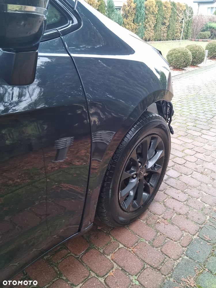 Chrysler Pacifica - 21