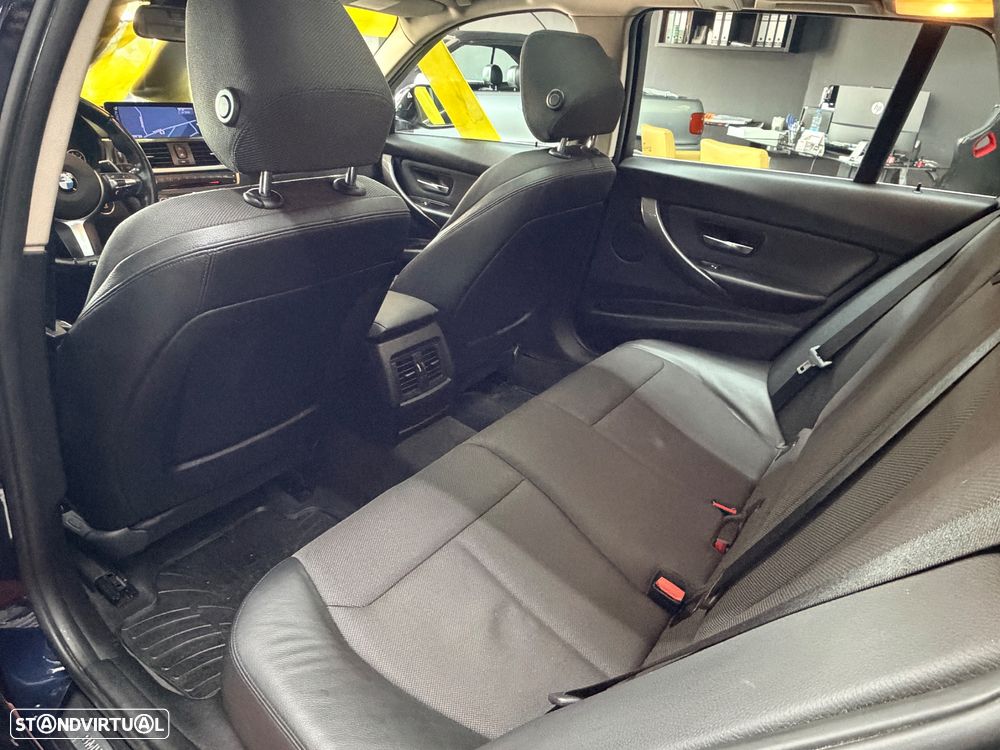 BMW 320 d Sport-Aut. Modern Line - 8