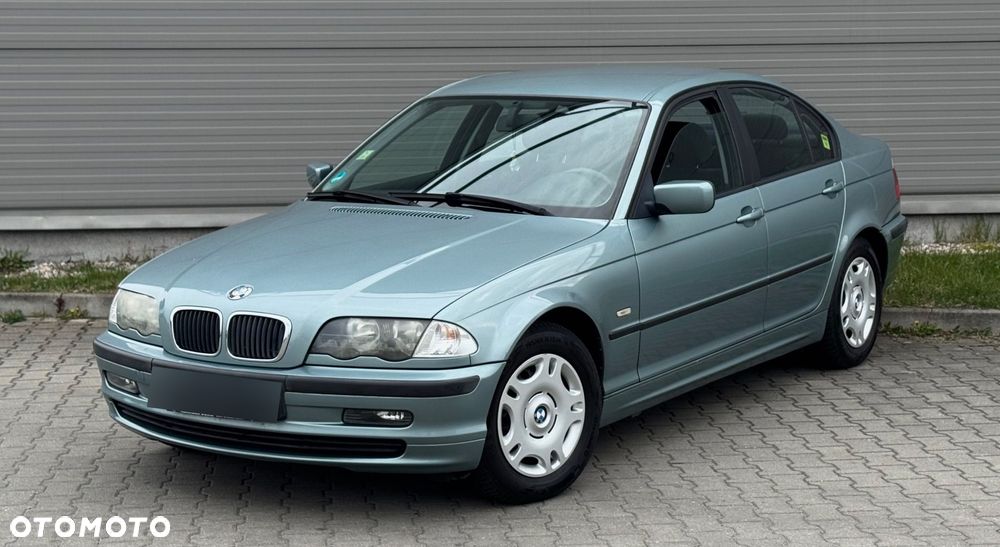 BMW Seria 3 - 1