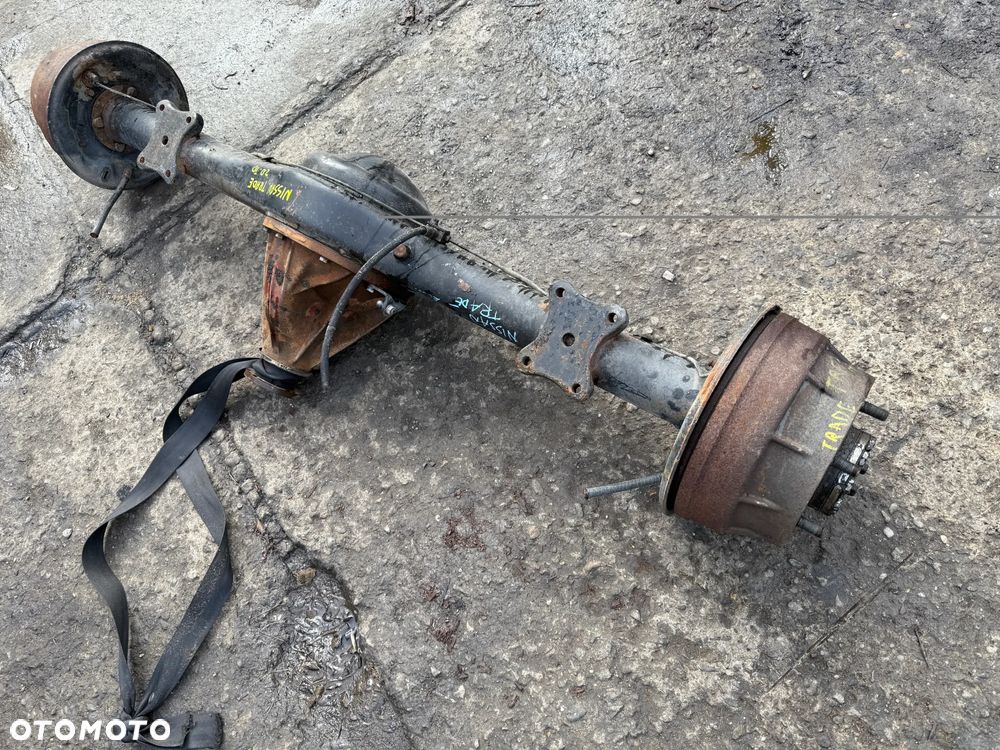 Most tył Nissan Trade 2.0 TD Italia 84tys km - 3