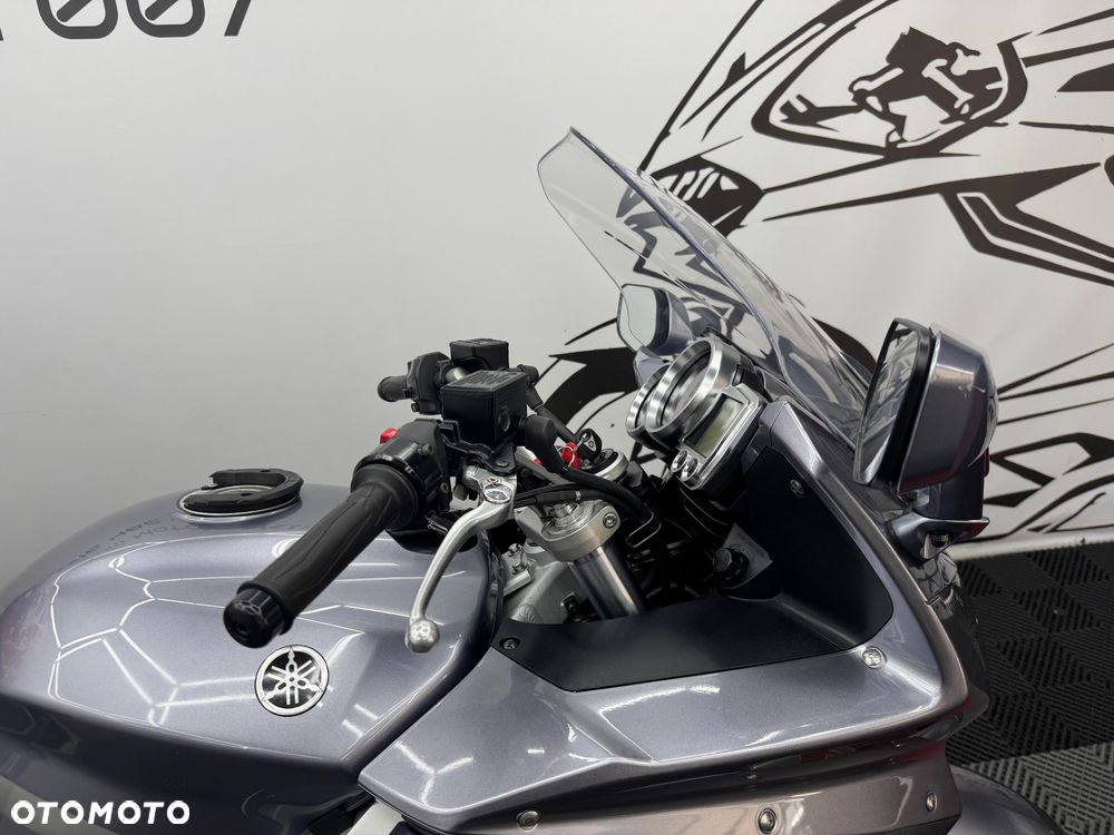 Yamaha FJR - 32