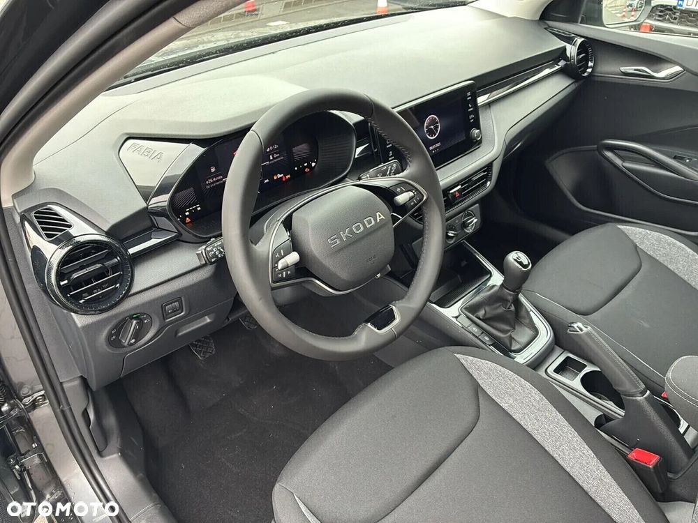 Skoda Fabia - 5