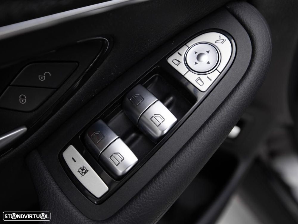 Mercedes-Benz GLC 300 de 4Matic 9G-TRONIC Exclusive - 14