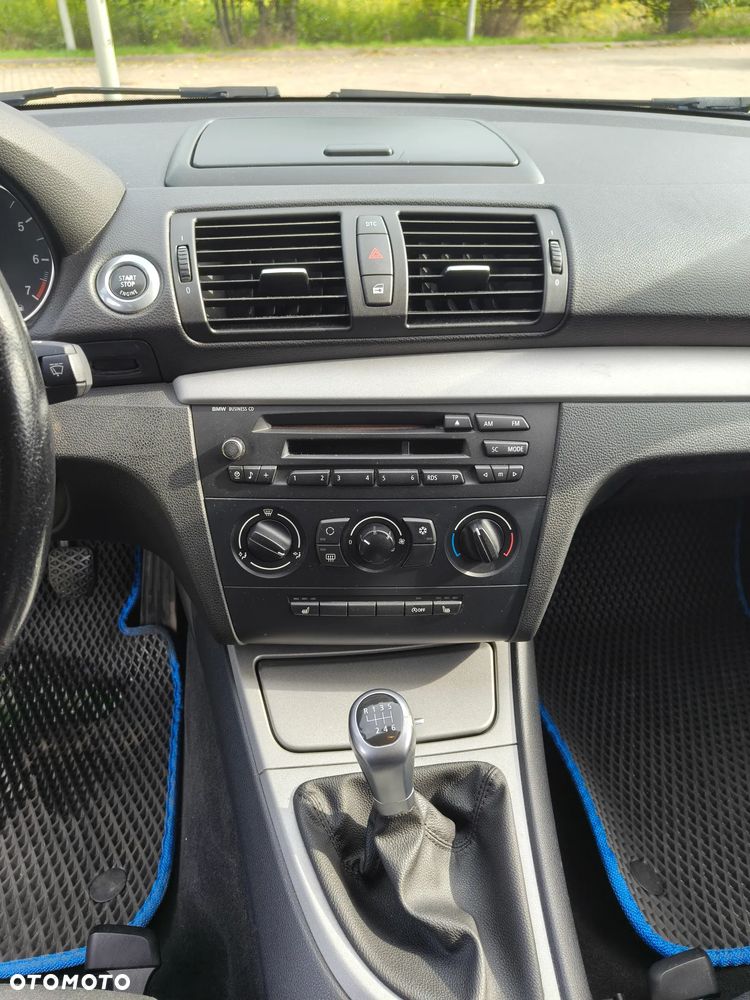 BMW Seria 1 - 19