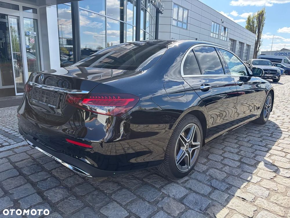 Mercedes-Benz Klasa E 220 d 4-Matic AMG - 4