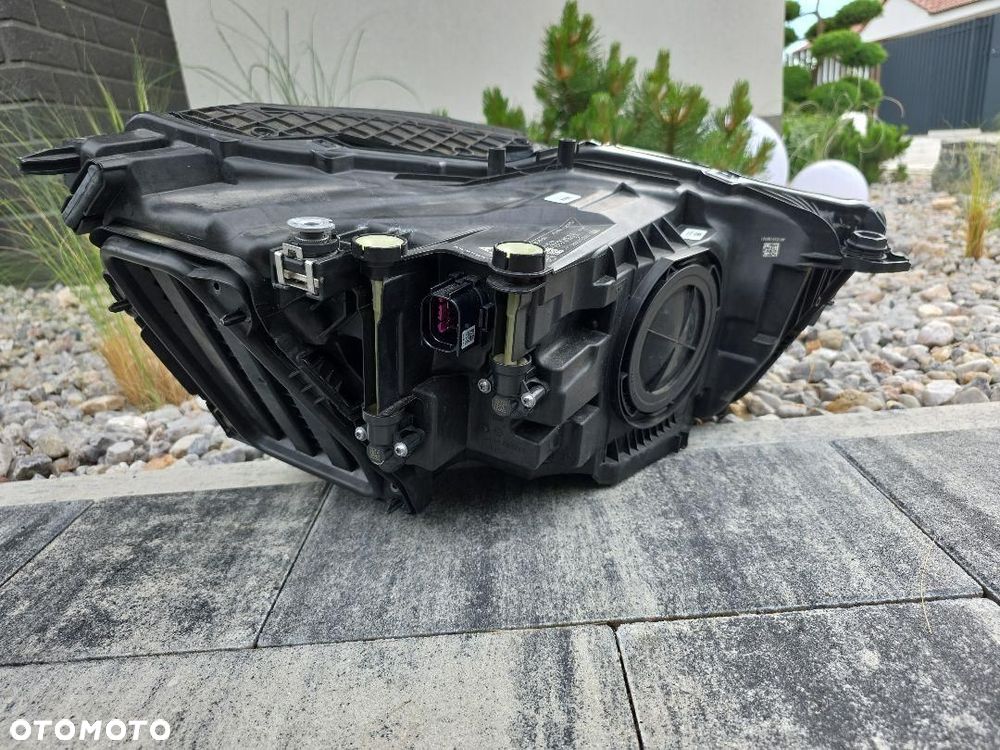 AUDI Q3 83A Lampa lewa przód Full Led Matrix HD 83A941035 Chrom 2023 - 8