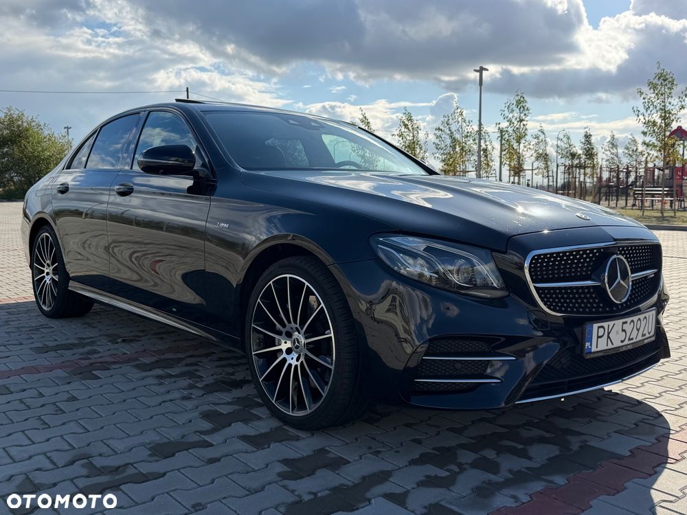 Mercedes-Benz E-Class 2019 photo 4