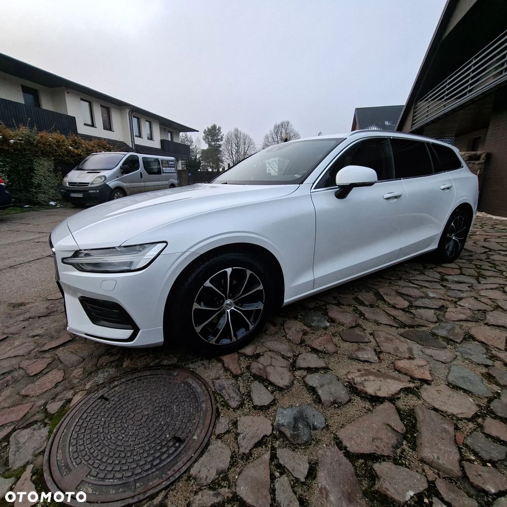 Volvo V60 D4 Geartronic Momentum - 10