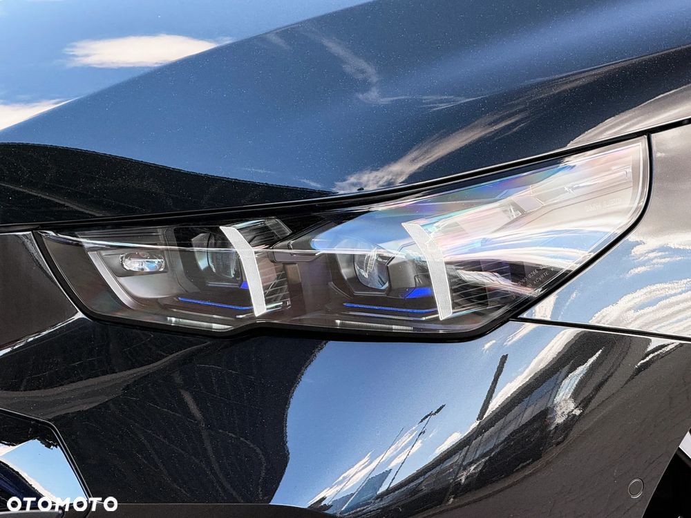 BMW Seria 5 520d xDrive - 8