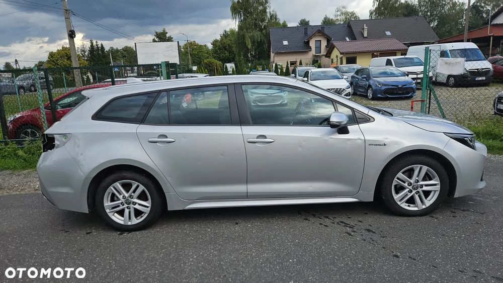 Toyota Corolla 1.8 Hybrid Business Edition - 6