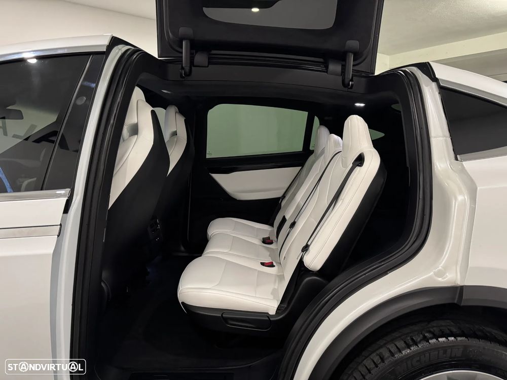 Tesla Model X 100 kWh Long Range AWD - 35