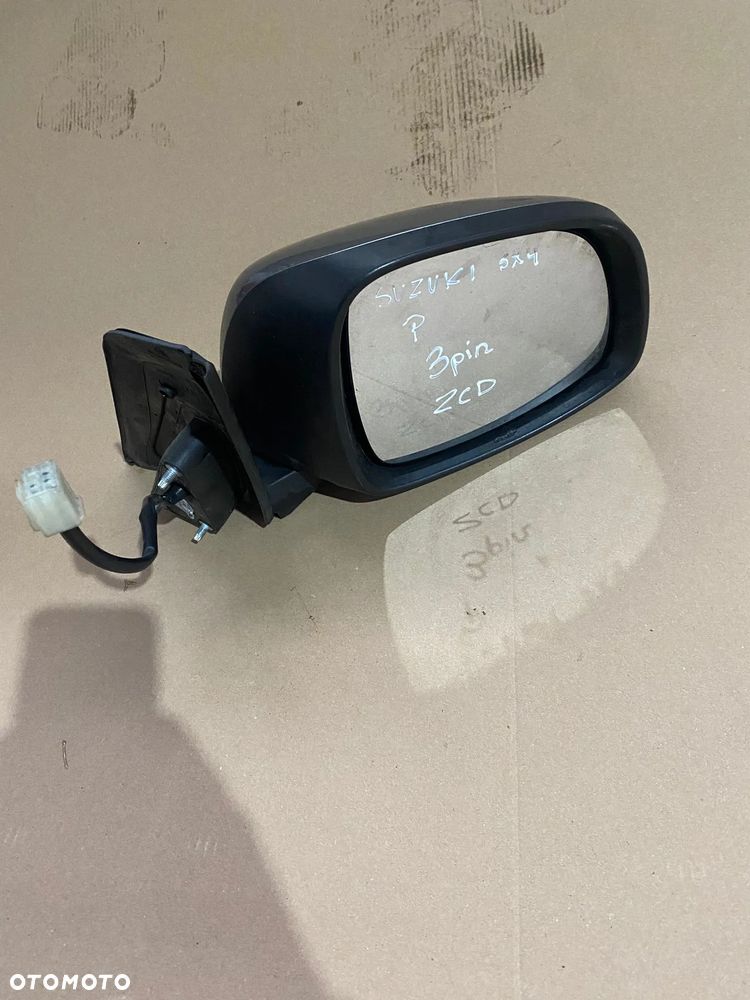 LUSTERKO PRAWE SUZUKI SX4 3PIN ZCD EUROPA - 2