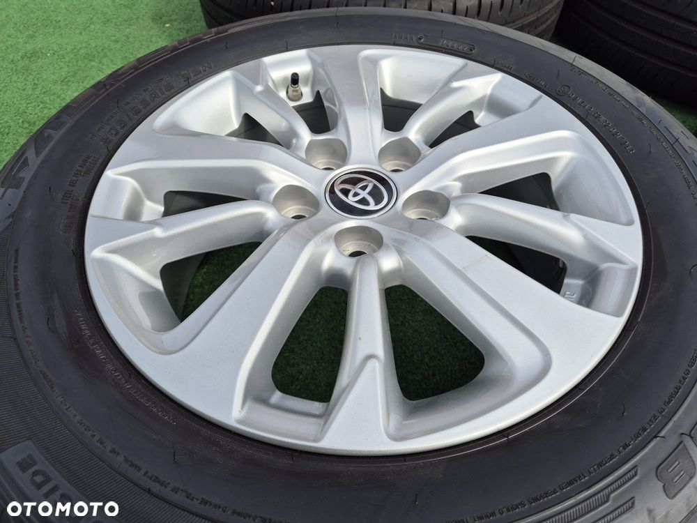 Koła Felgi z oponami czujnikami Toyota Auris Yaris Cross Crolla Avensis 205/65 R16 95H Falken - 4