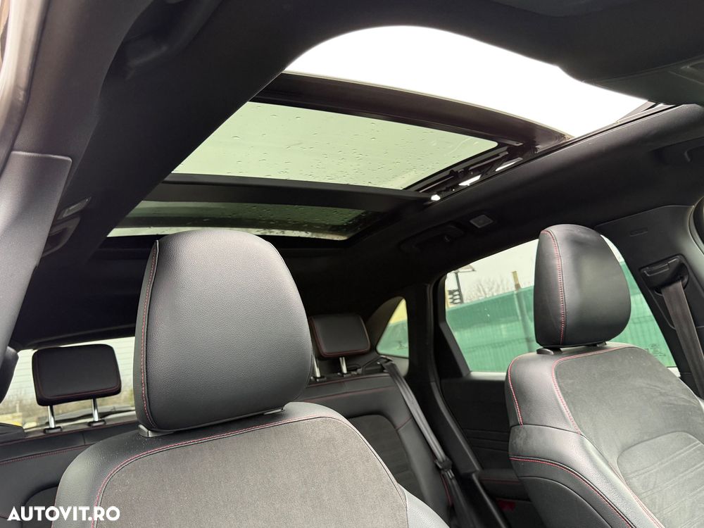 Ford Kuga 2.5 Duratec FHEV ST-LINE - 22