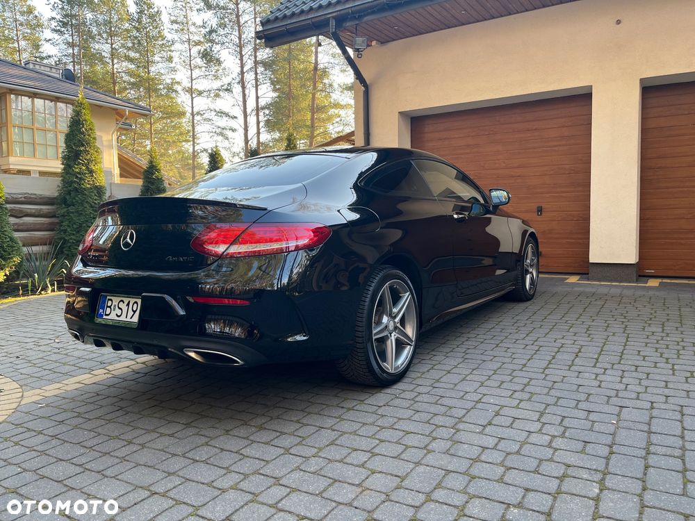 Mercedes-Benz Klasa C 300 Coupe 7G-TRONIC AMG Line - 5
