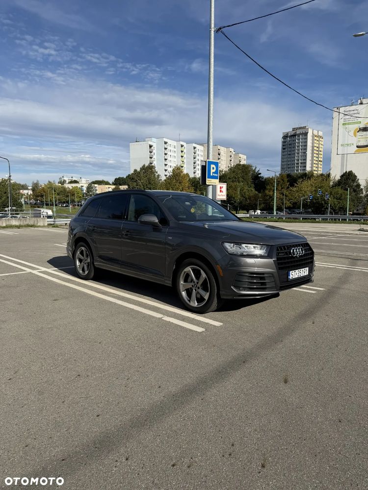 Audi Q7 - 3