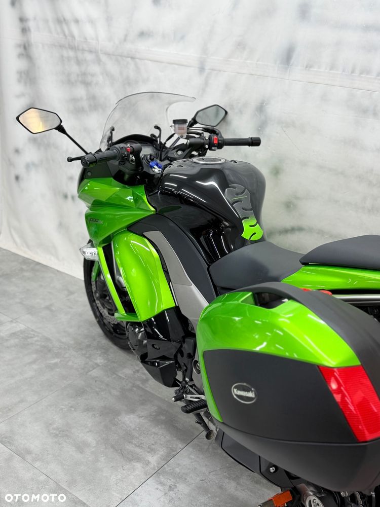 Kawasaki Ninja 1000 SX - 25