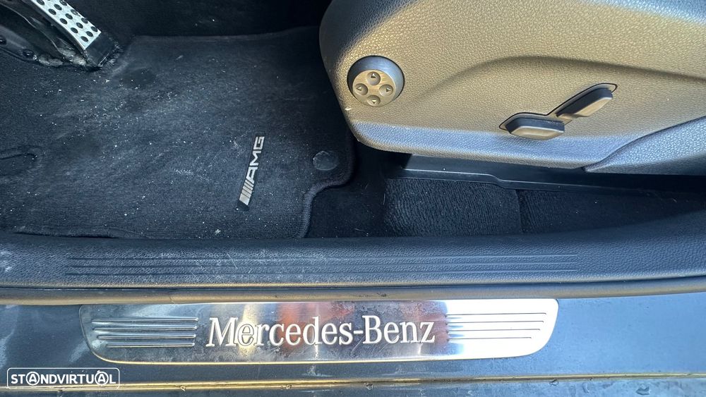 Mercedes-Benz GLC 220 d 4Matic 9G-TRONIC AMG Line - 12