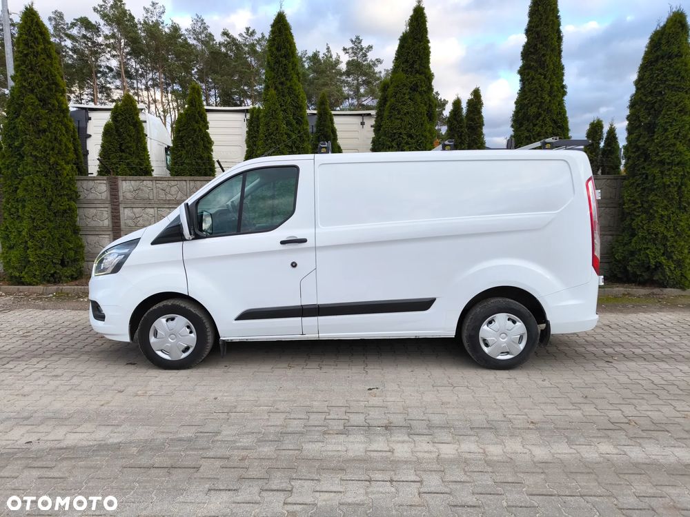 Ford TRANSIT CUSTOM - 5