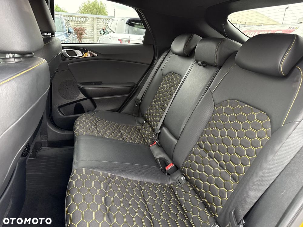 Kia XCeed 1.6 T-GDI L DCT - 17