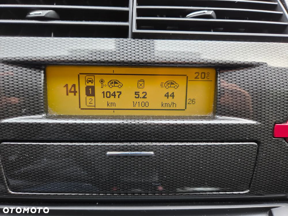 Citroën C4 1.6 HDi FAP Style - 10