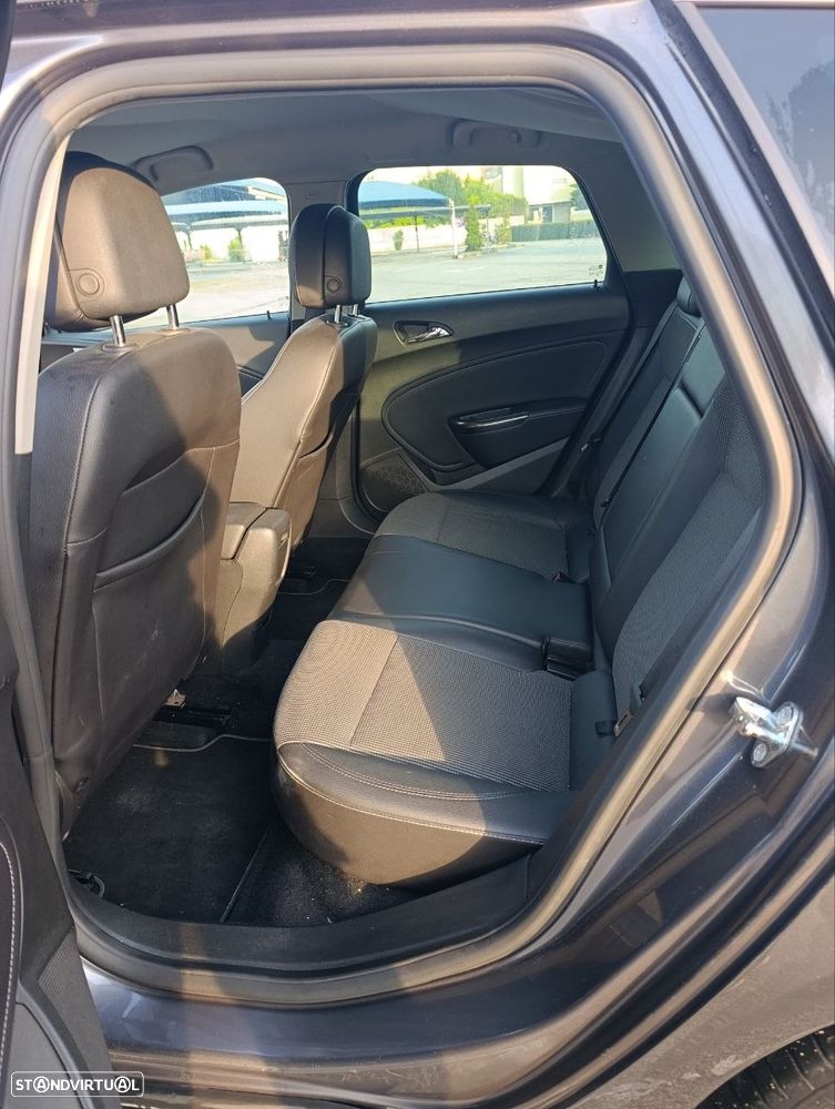 Opel Astra Sports Tourer 1.7 CDTi Cosmo - 9